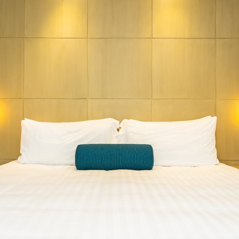 Heera Pillow Top